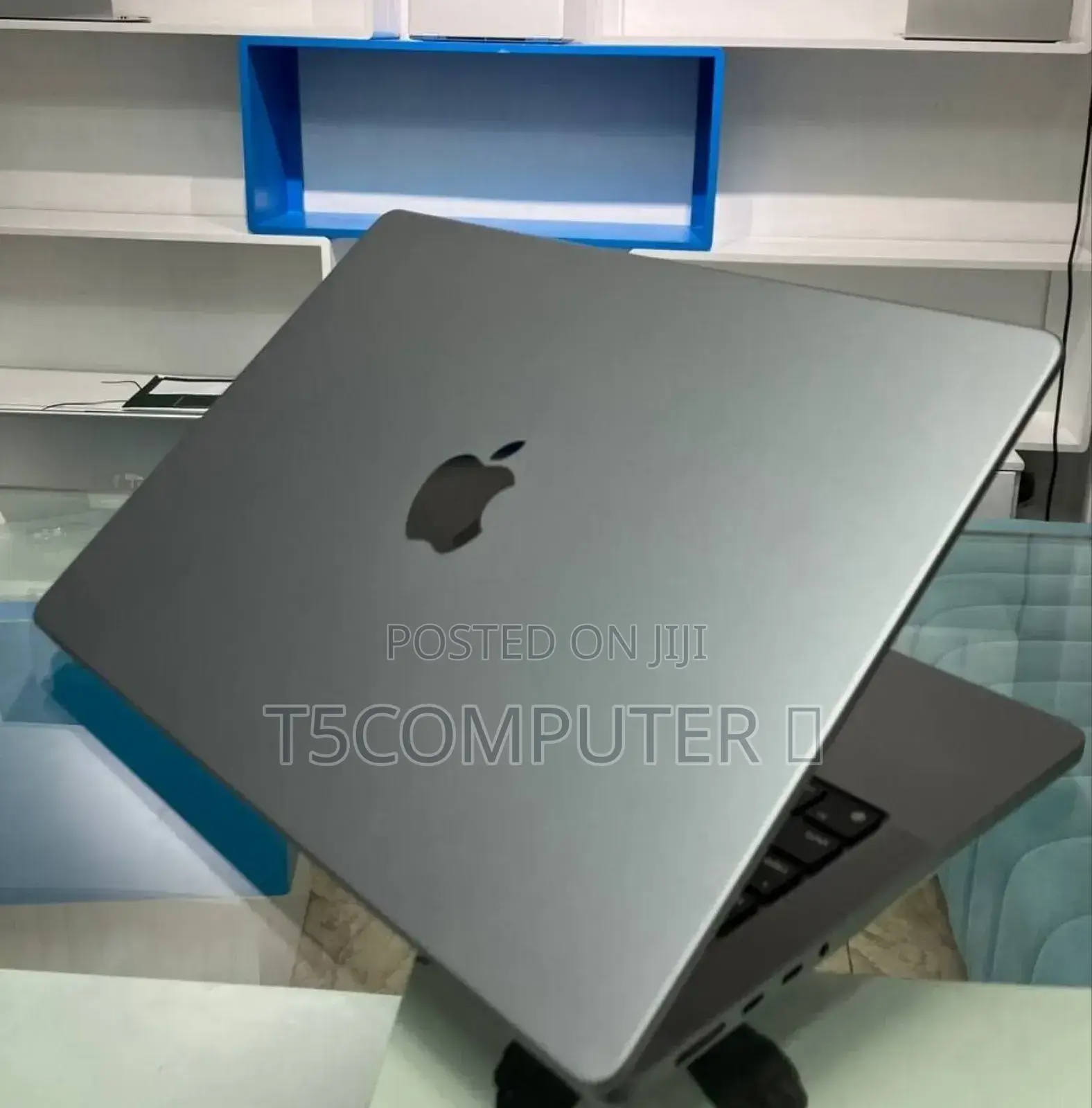 New Laptop Apple MacBook Pro M1 16GB Apple M1 SSD 1T