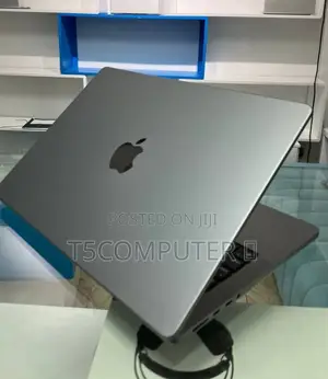 New Laptop Apple MacBook Pro M1 16GB Apple M1 SSD 1T