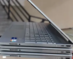 New Laptop HP Stream Notebook 8GB Intel Core I7 SSD 512GB