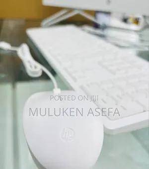 Photo - New Laptop HP 15-F272wm 16GB Intel Core I7 SSD 512GB