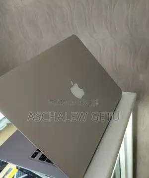 New Laptop Apple MacBook 2013 8GB Intel Core I7 SSD 512GB