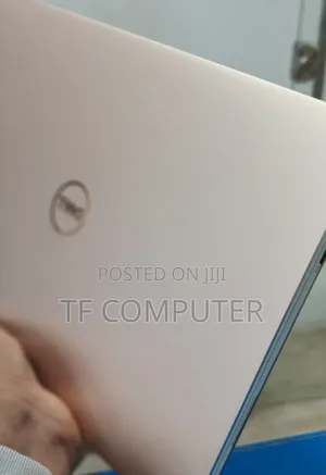 New Laptop Dell XPS 13 8GB Intel Core I7 SSD 512GB