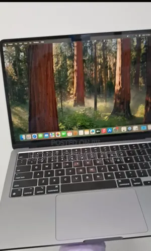 New Laptop Apple MacBook Air 2022 M2 8GB Apple M2 SSD 256GB