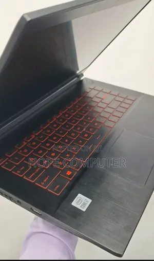 New Laptop MSI MSI Sword 15 16GB Intel Core I7 SSD 512GB