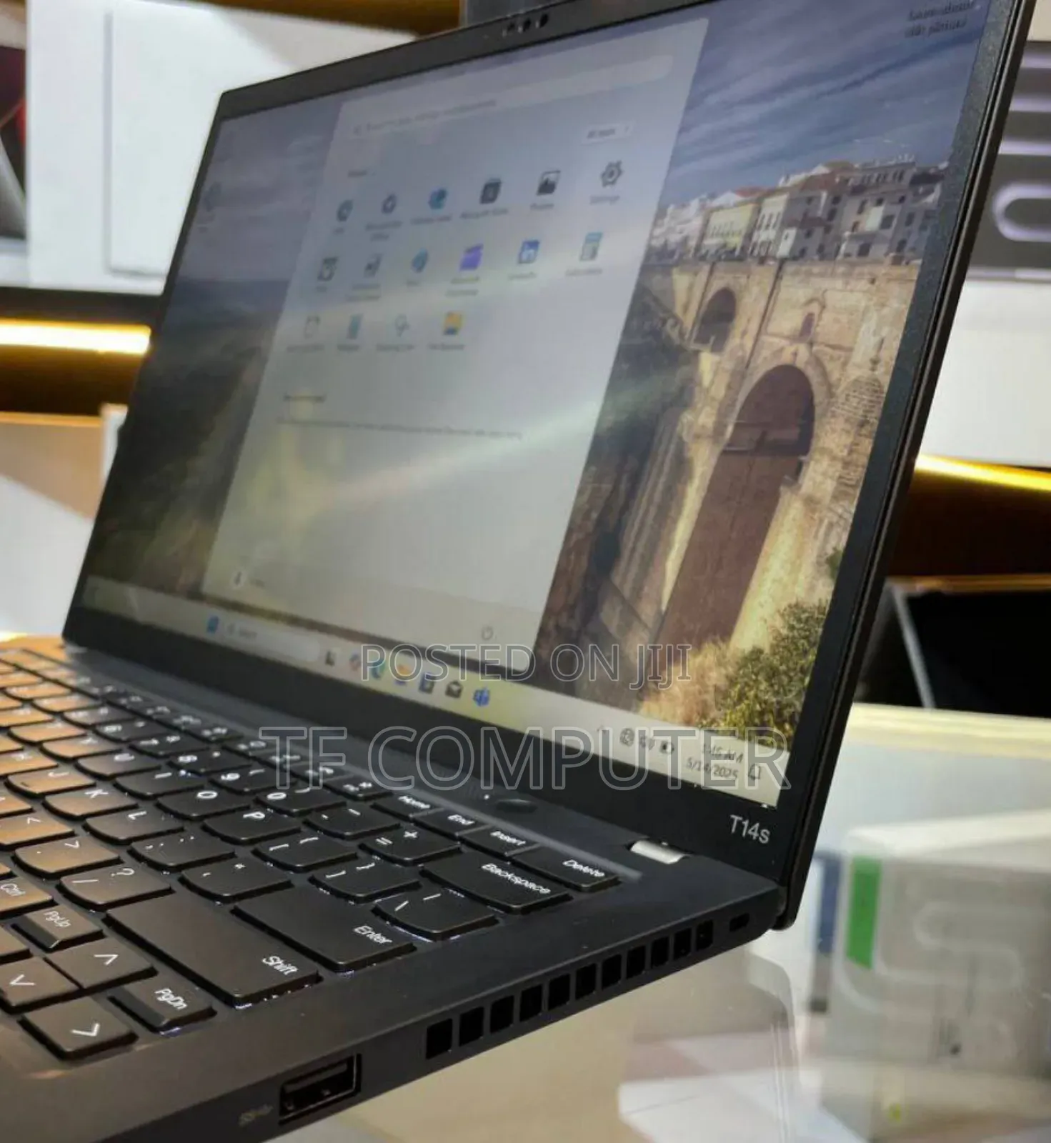 New Laptop Lenovo ThinkPad T14s G4 32GB Intel Core I7 SSD 1T