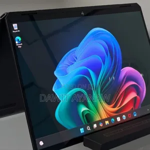 New Laptop HP 16GB Intel Core Ultra 7 SSD 1T