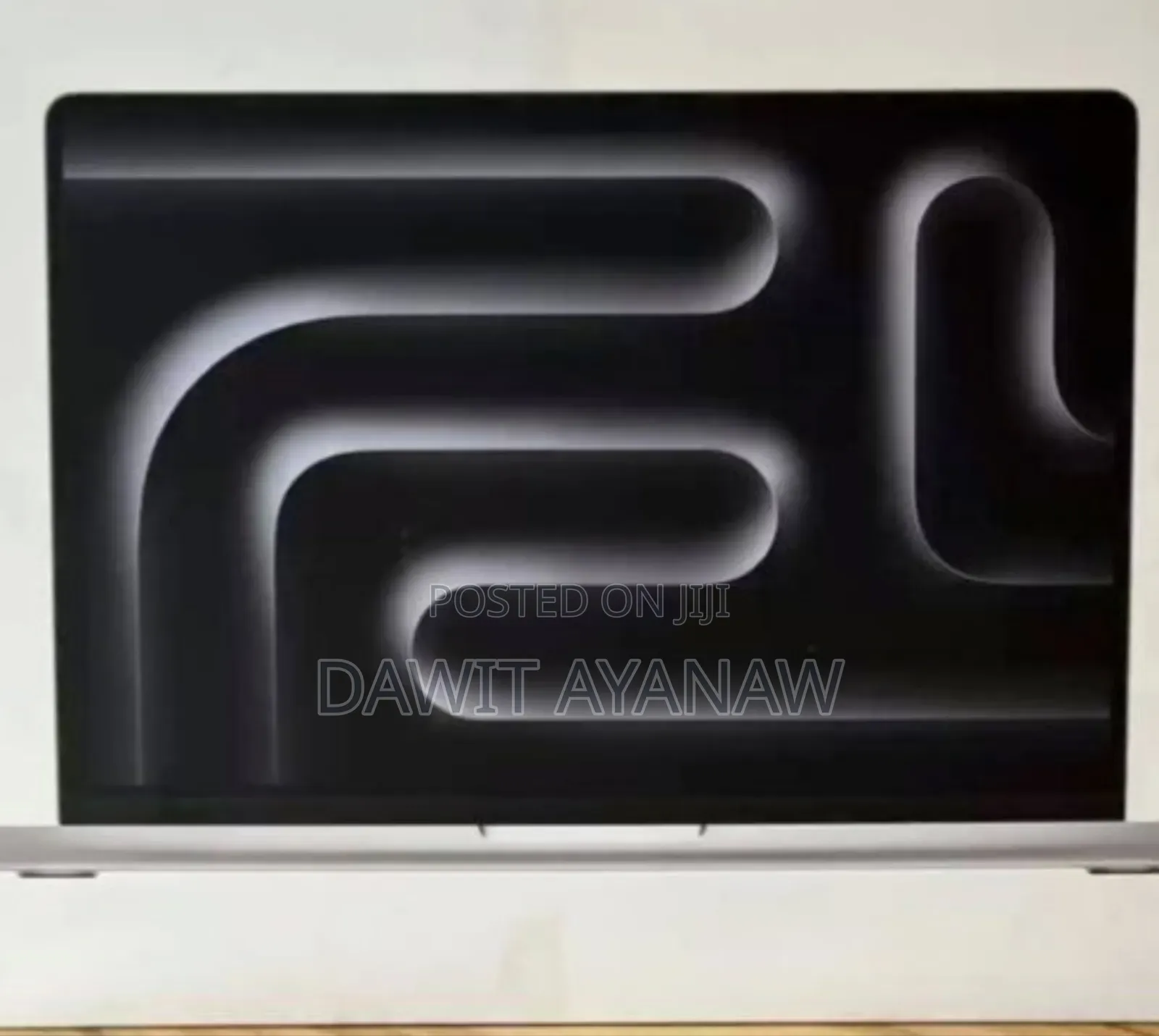 New Laptop Apple MacBook Pro 2023 M3 14-Inch 16GB Apple M3 SSD 512GB