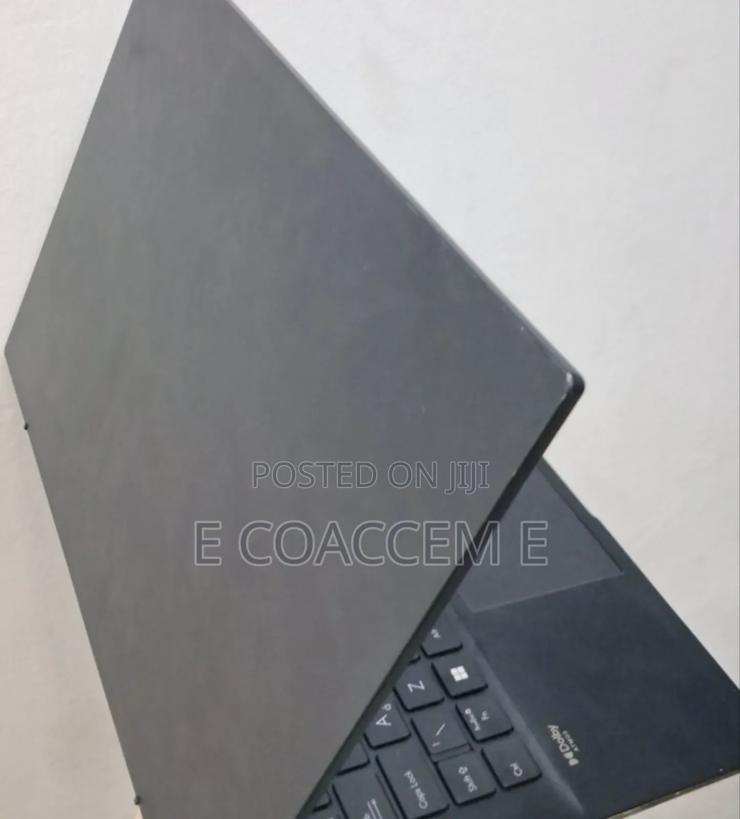 New Laptop Asus 16GB AMD Ryzen 7 SSD 512GB