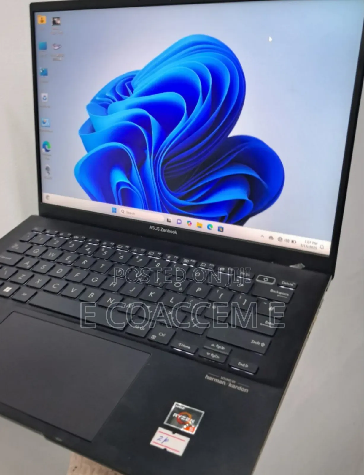 New Laptop Asus 16GB AMD Ryzen 7 SSD 512GB