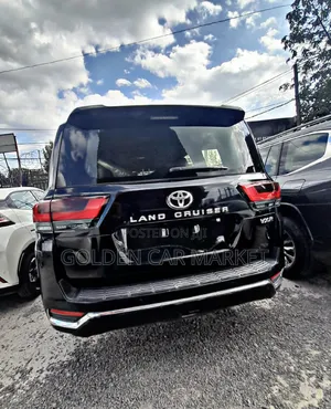 New Toyota Land Cruiser 2023 Black