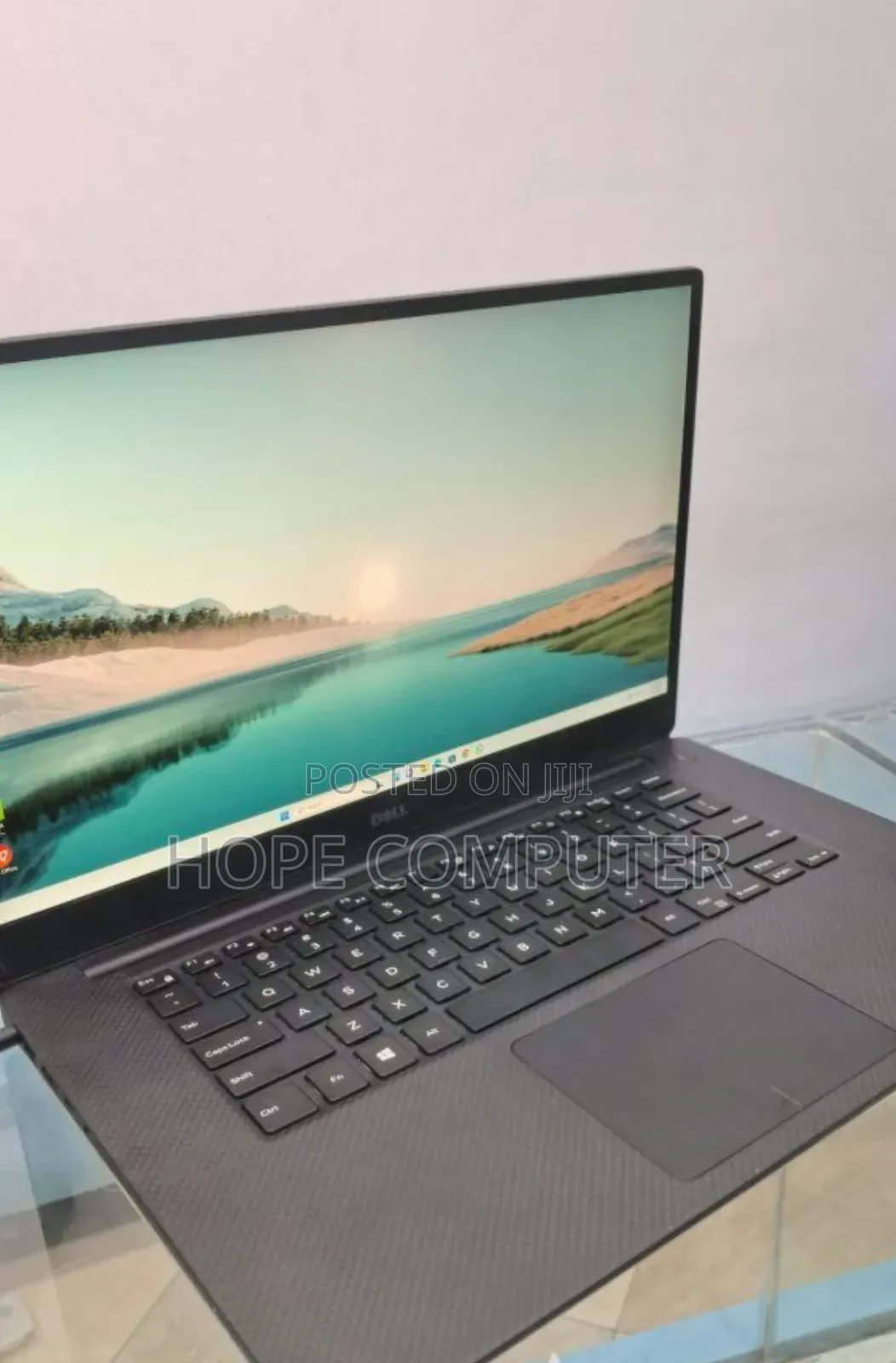 New Laptop Dell XPS 15 16GB Intel Core I7 SSD 512GB