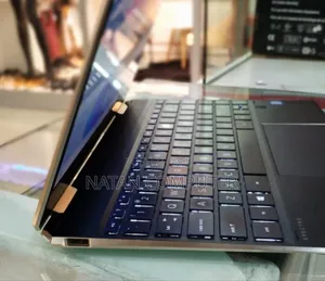 New Laptop HP Spectre 16GB Intel Core I7 SSD 1T
