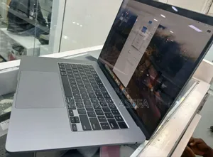 New Laptop Apple MacBook Air 2024 M3 15-Inch 8GB Apple M3 SSD 256GB