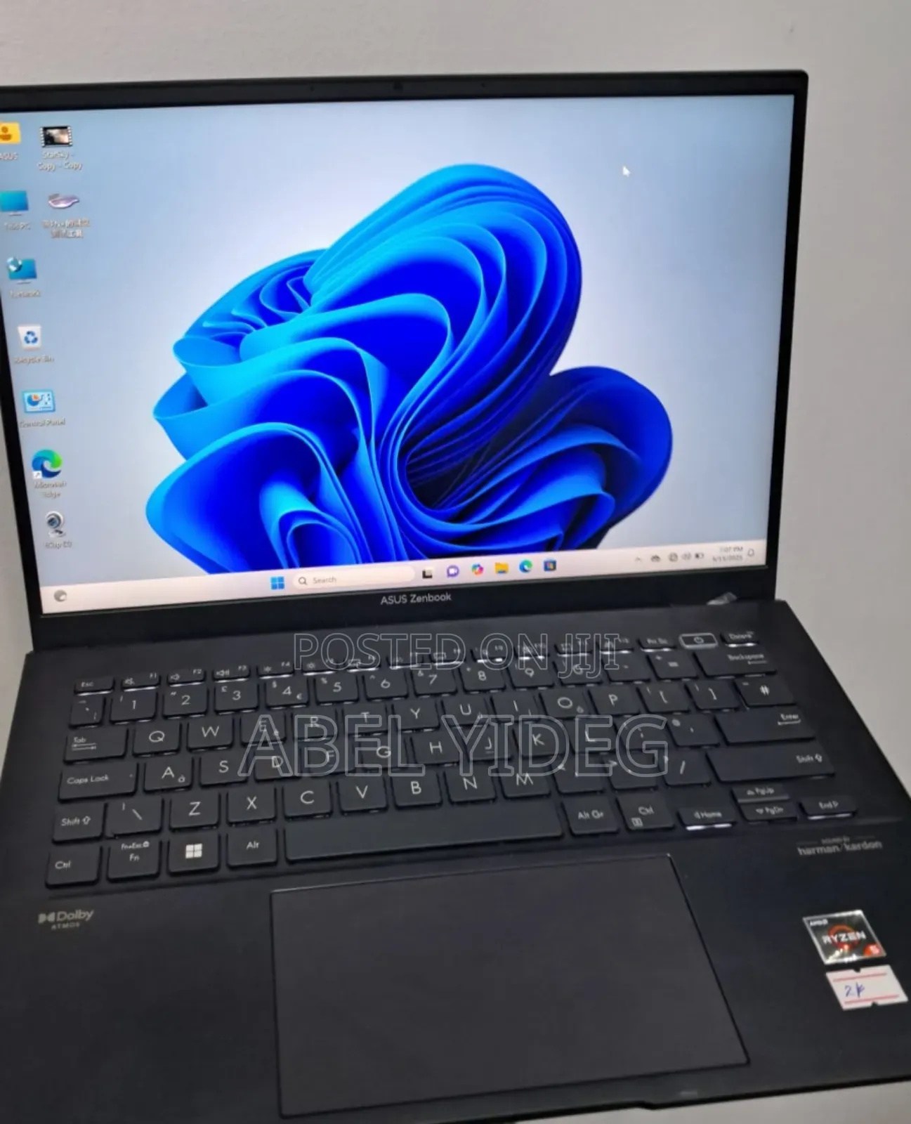 New Laptop Asus ZenBook UX330UA 16GB AMD Ryzen 7 SSD 512GB