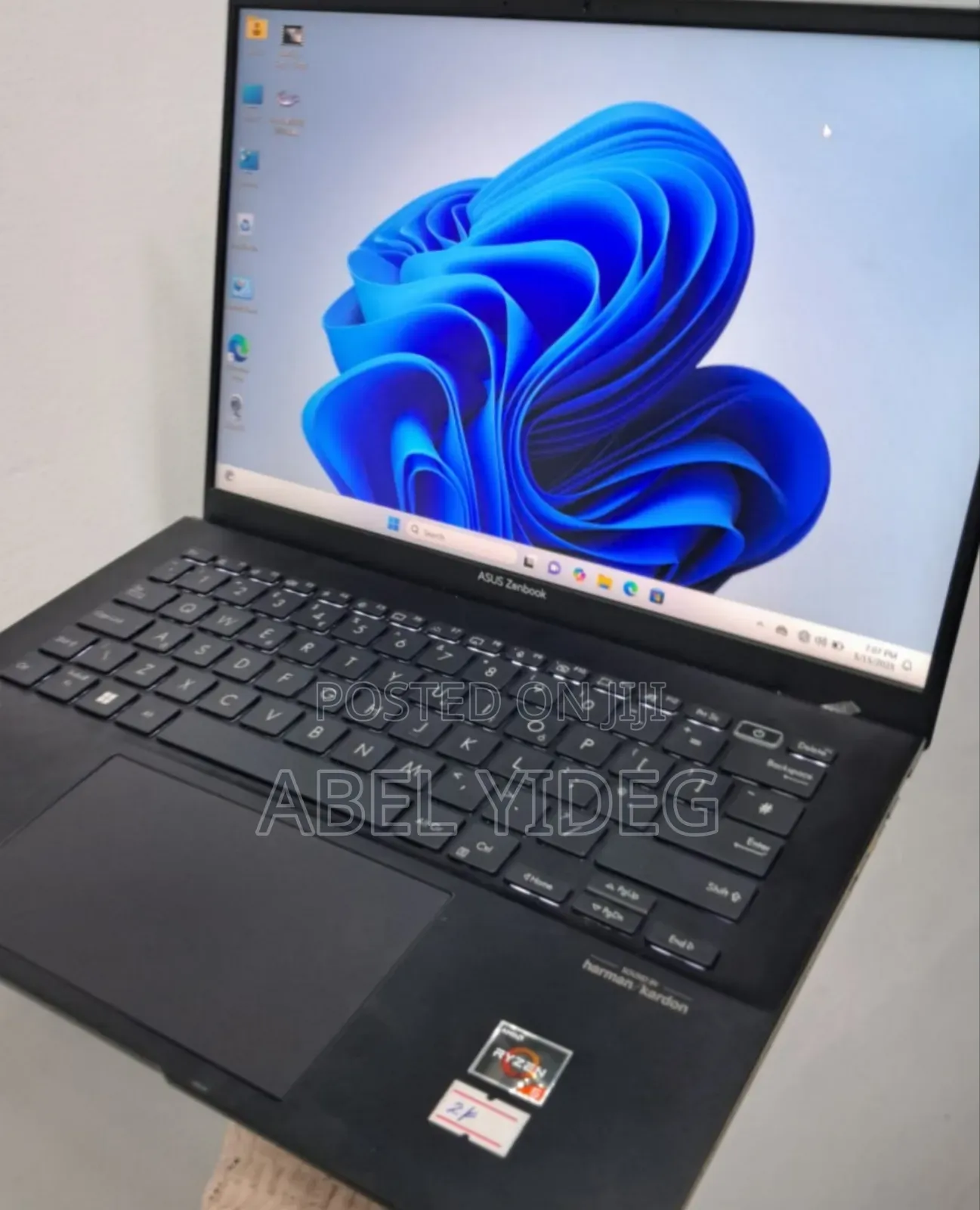 New Laptop Asus ZenBook UX330UA 16GB AMD Ryzen 7 SSD 512GB