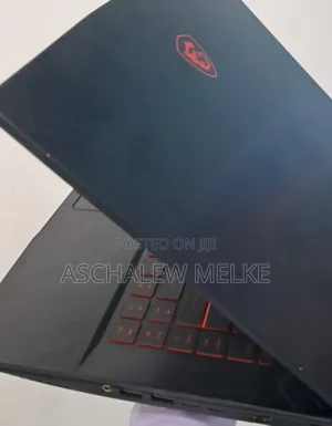 New Laptop MSI WE63 8SJ 16GB Intel Core I7 HDD+SSD 512GB