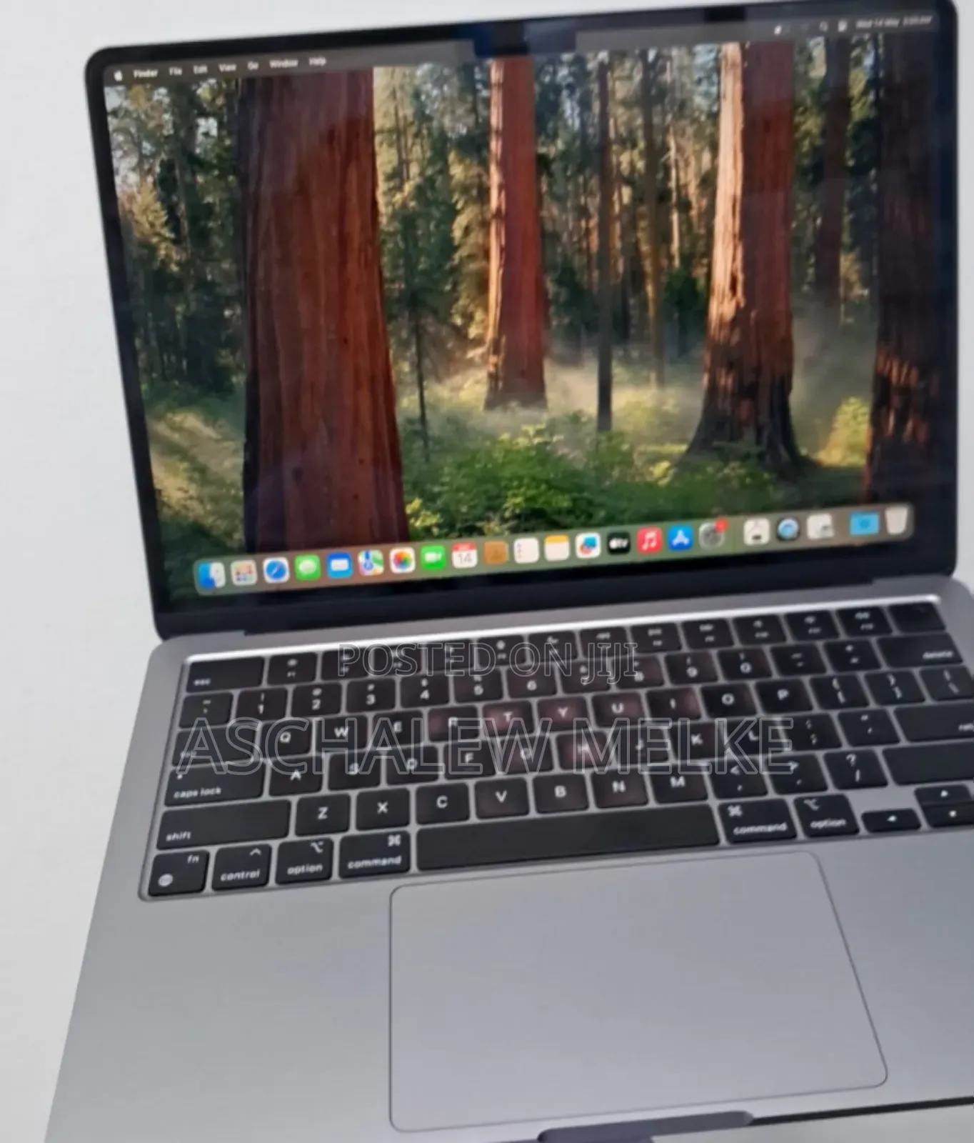 New Laptop Apple MacBook Air 2022 M2 8GB Apple M2 SSD 256GB