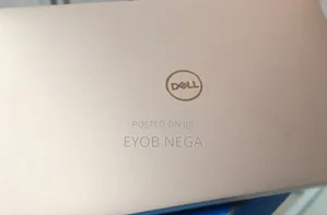 New Laptop Dell XPS 13 8GB Intel Core I7 SSD 512GB
