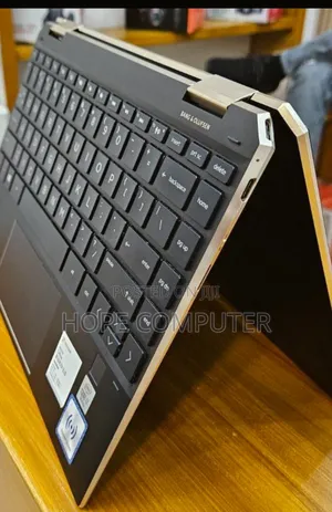 New Laptop HP Spectre X360 16GB Intel Core I7 SSD 512GB