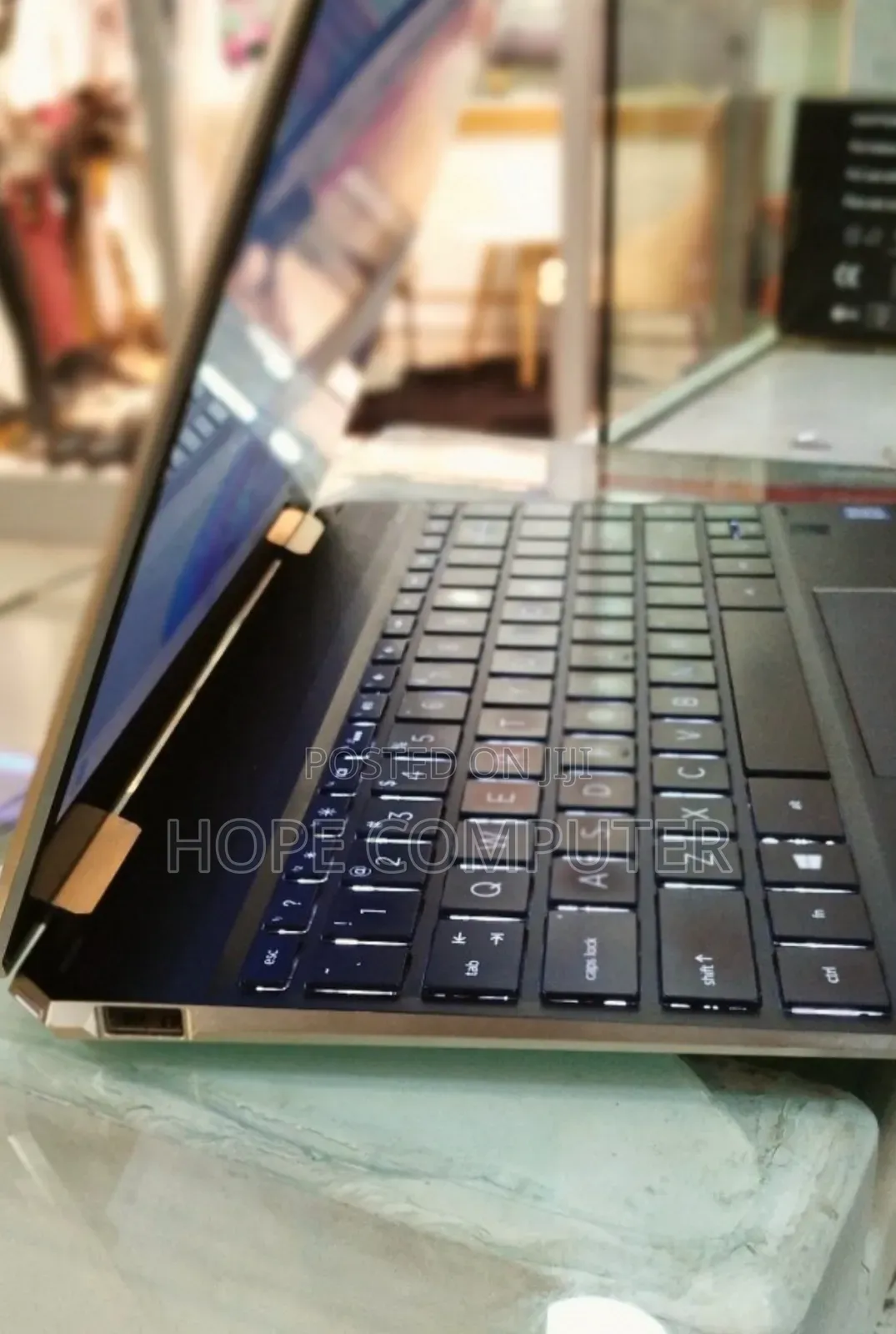 New Laptop HP Spectre X360 16GB Intel Core I7 SSD 512GB