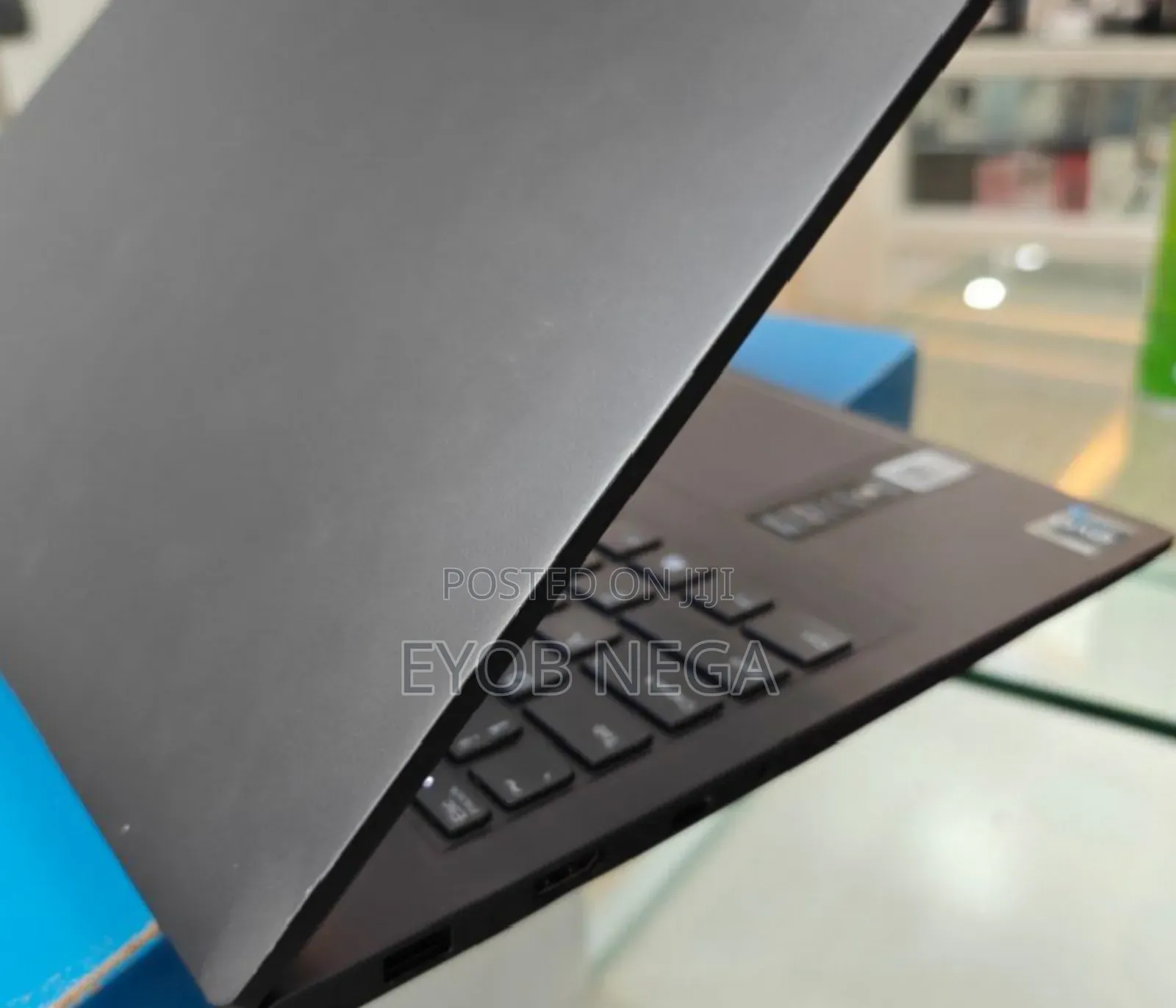 New Laptop Lenovo 32GB Intel Core I7 SSD 1T