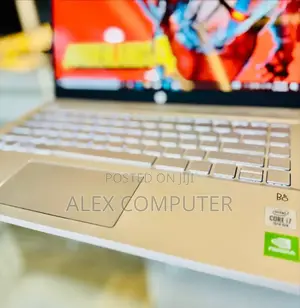 New Laptop HP Pavilion 14 16GB Intel Core i7 SSD 512GB