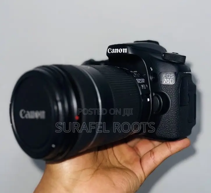Eos 70d Camera With 18-135 Lens