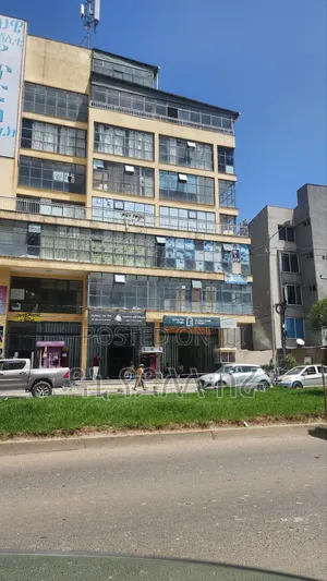Furnished 18bdrm House in አዲስ አበባ, Bole for sale