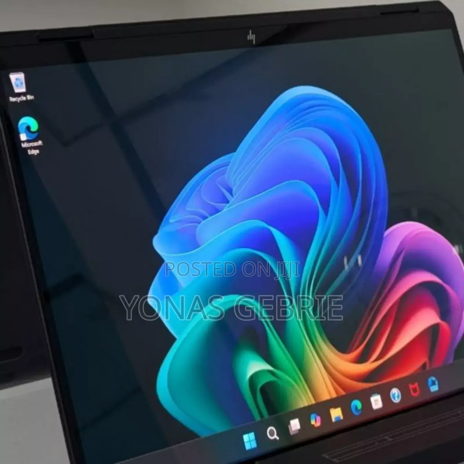 New HP OmniBook X Laptop 14-Fe0097nr 32GB Intel Core Ultra 7 SSD 1T