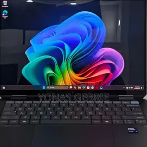 New HP OmniBook X Laptop 14-Fe0097nr 32GB Intel Core Ultra 7 SSD 1T