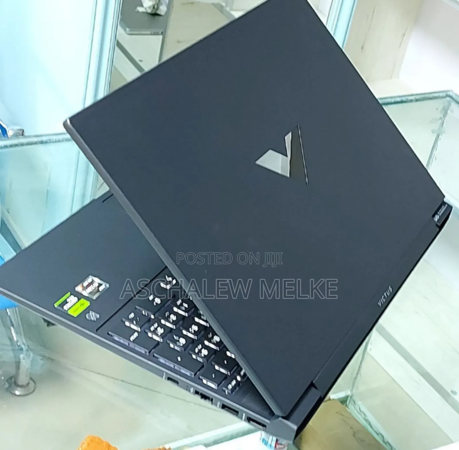 New Laptop HP Victus 15 8GB AMD Ryzen 5 SSD 512GB