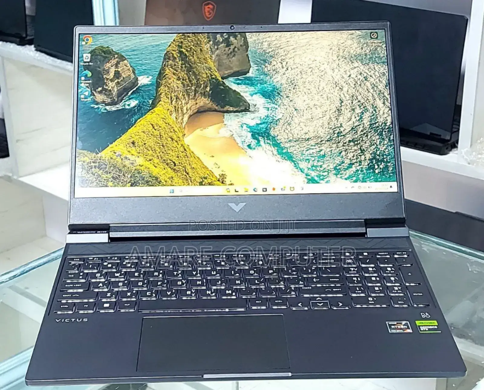 New Laptop HP Victus 15 16GB AMD Ryzen 5 SSD 512GB