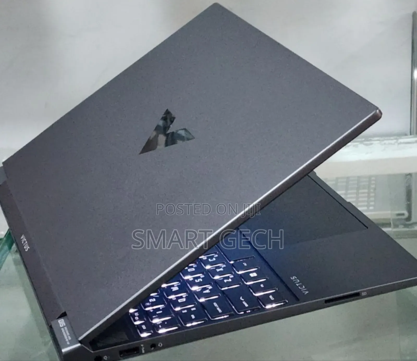 New Laptop HP Victus 15 8GB AMD Ryzen 5 SSD 512GB