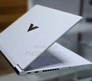 New Laptop HP 16GB AMD Ryzen 7 SSD 1T