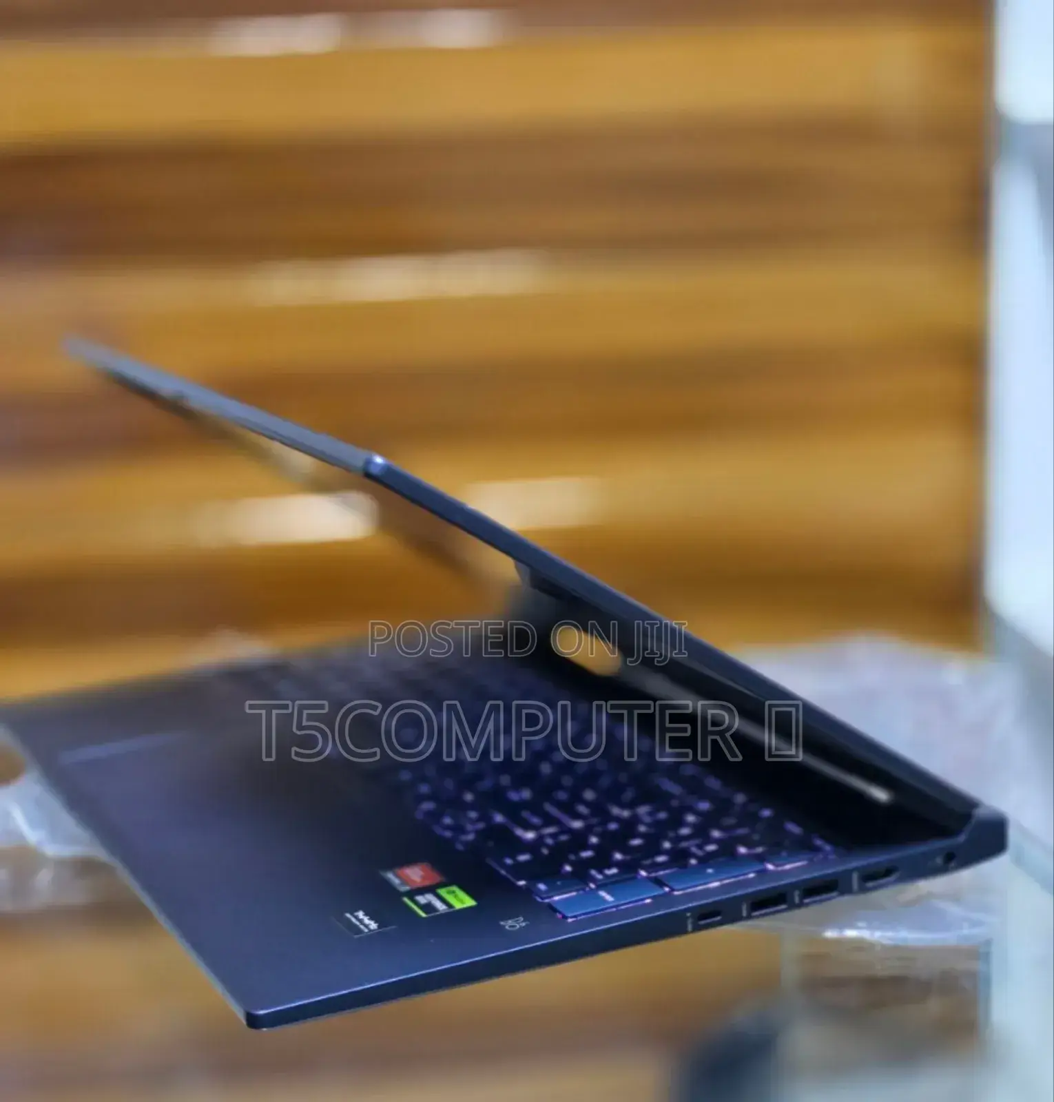 New Laptop HP 16GB AMD Ryzen 7 SSD 1T