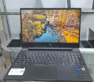 New Laptop HP Victus 15 16GB Intel Core I7 SSD 512GB