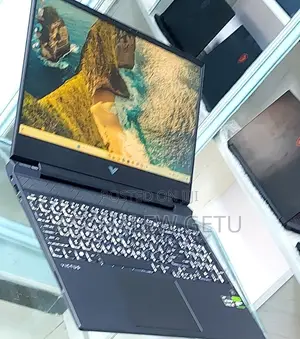 New Laptop HP Victus 15 8GB AMD Ryzen 5 SSD 512GB