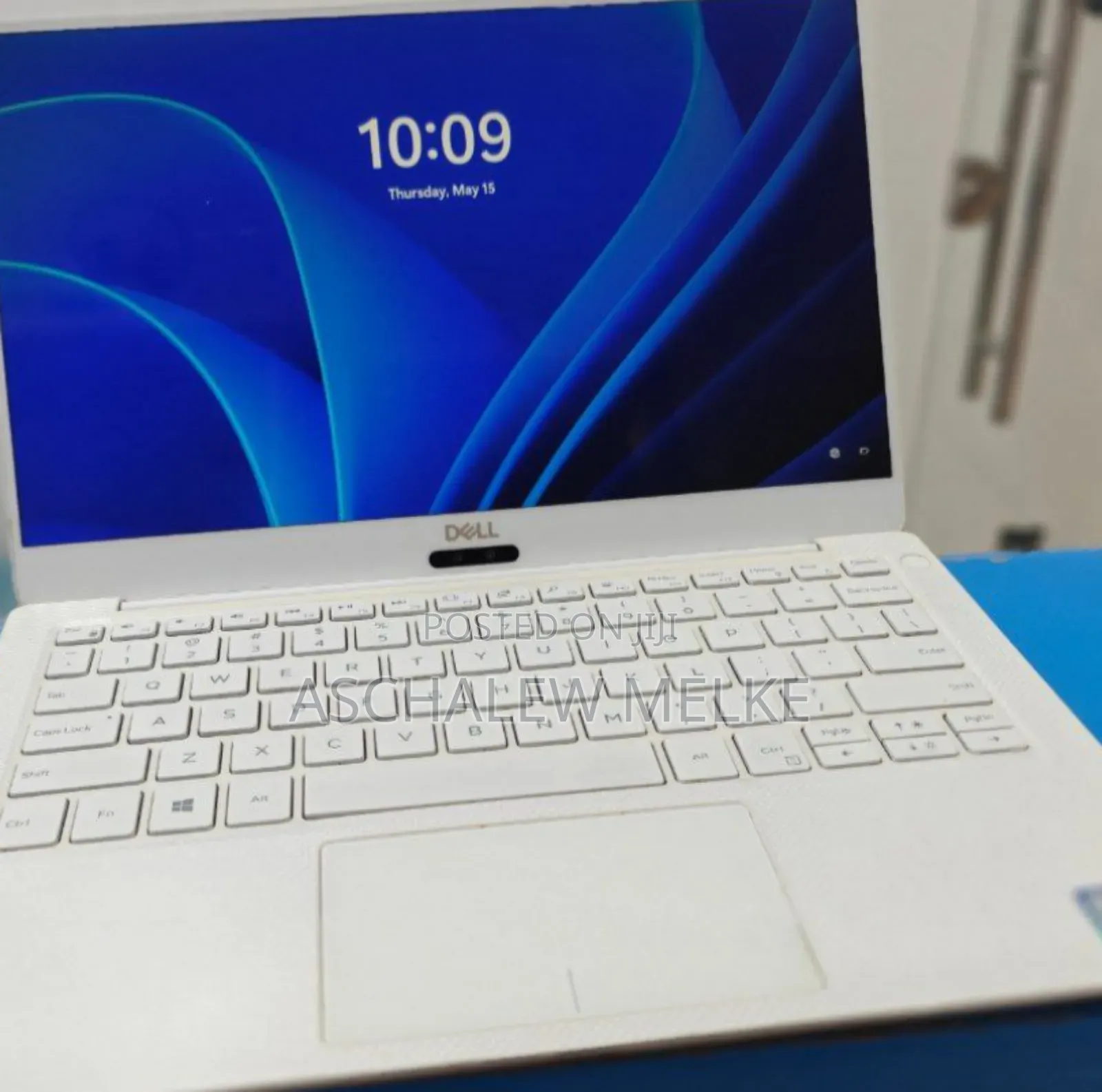 New Laptop Dell XPS 13 8GB Intel Core I7 SSD 512GB