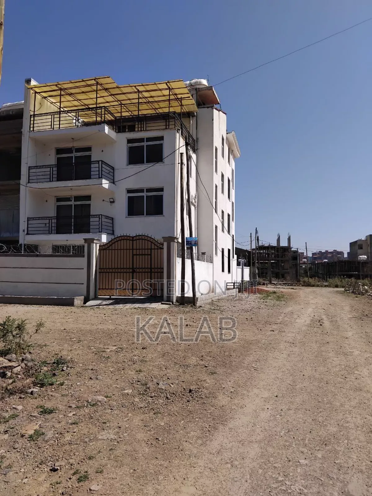 Furnished 11bdrm House in Bole Arabsa for sale