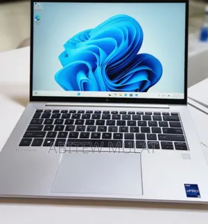 New Laptop HP EliteBook 840 G9 16GB Intel Core I7 SSD 512GB