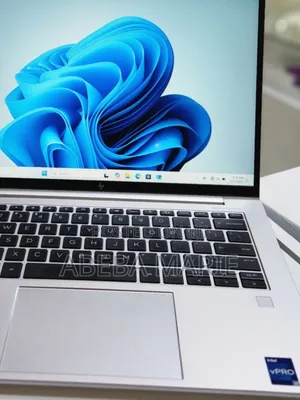 New Laptop HP EliteBook 840 10 16GB Intel Core I7 SSD 1T