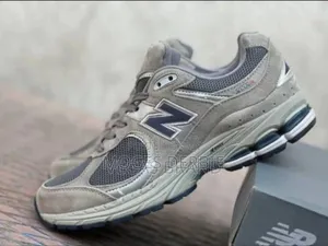 New Balance 2002r Og Light Gray