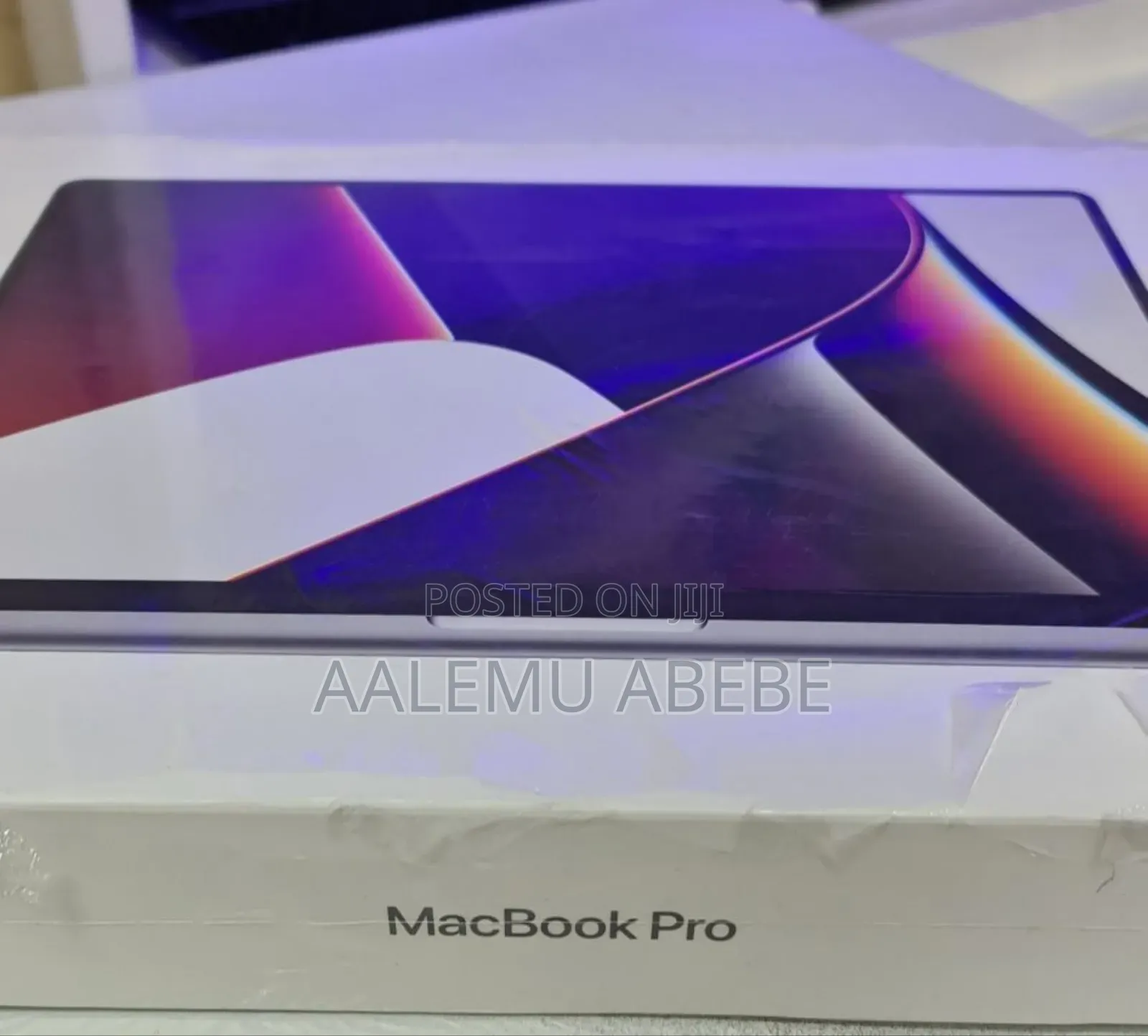 New Laptop Apple MacBook Pro M1 16GB Apple M1 Pro SSD 512GB