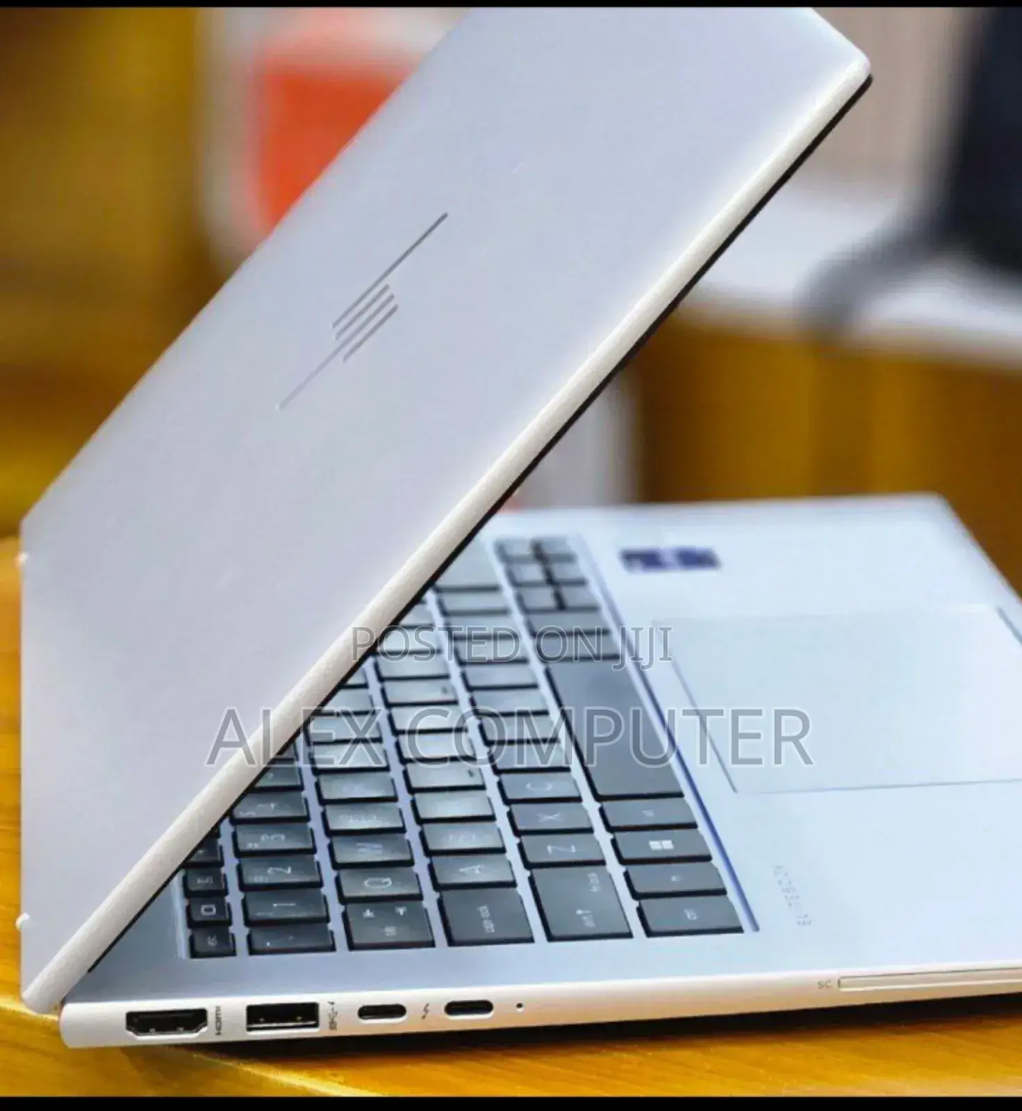 New Laptop HP EliteBook 840 10 16GB Intel Core I7 SSD 512GB