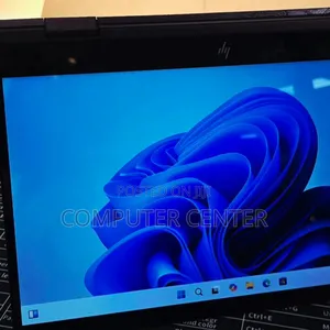 New Laptop HP Envy X360 16GB Intel Core I7 SSD 512GB