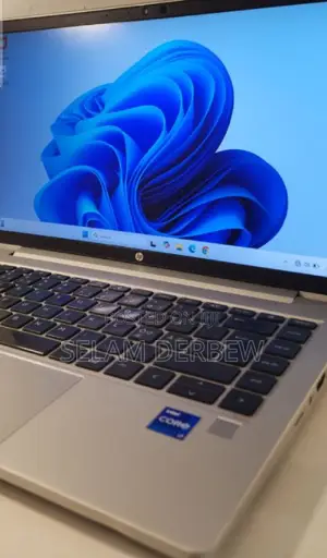 New Laptop HP ProBook 440 16GB Intel Core I7 SSD 512GB