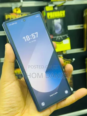 New Samsung Galaxy Z Fold6 256 GB White