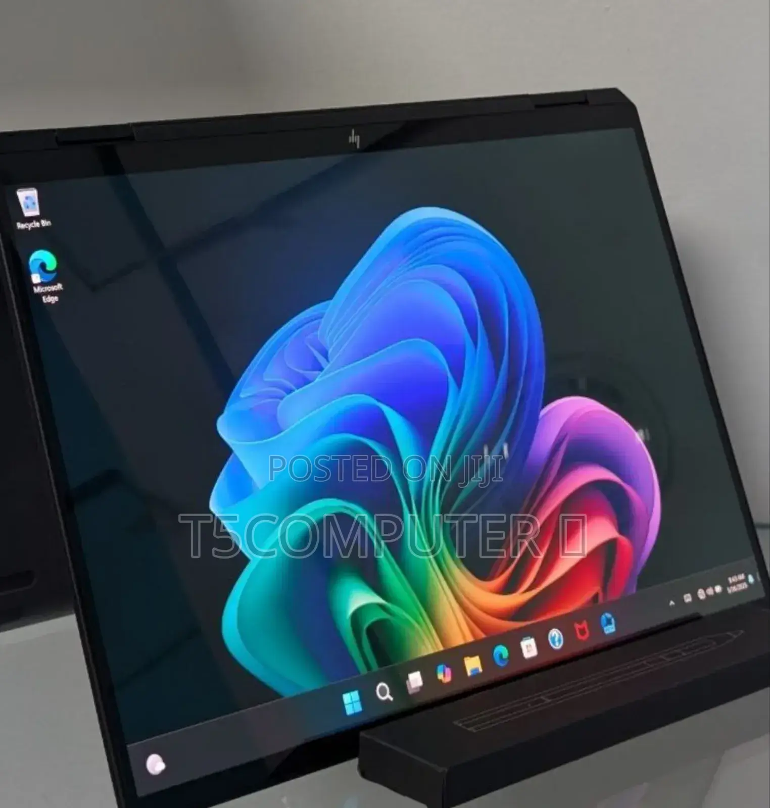 New Laptop HP 32GB Intel Core Ultra 7 SSD 1T