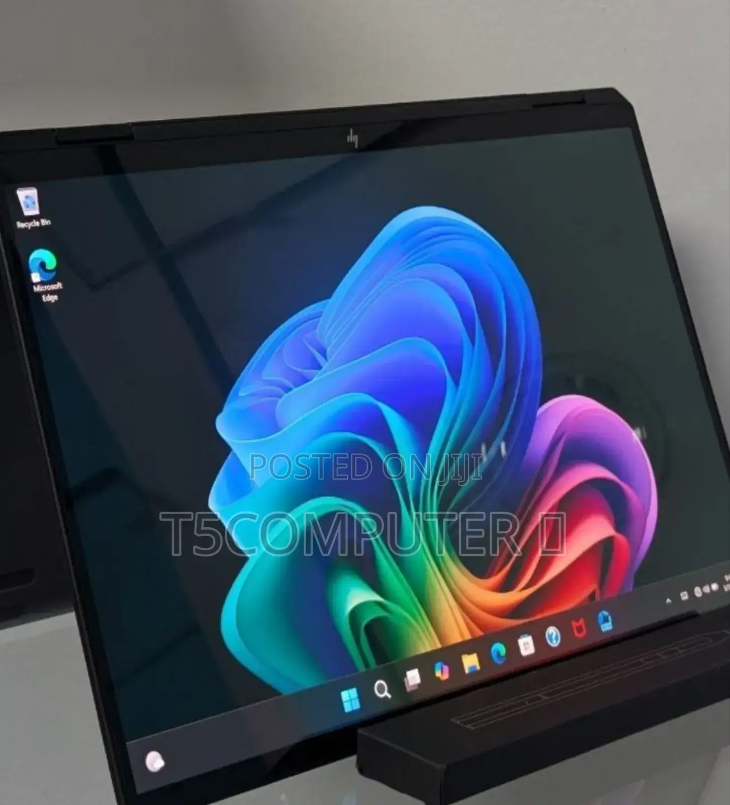 New Laptop HP 32GB Intel Core Ultra 7 SSD 1T