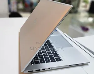 New Laptop HP EliteBook 840 10 16GB Intel Core I7 SSD 512GB